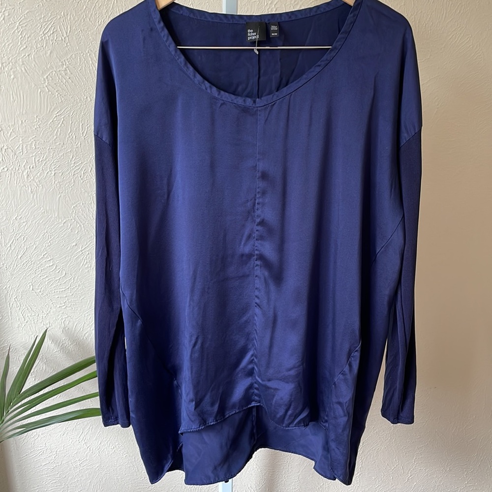 The Fisher Project Eileen Fisher silk navy ribbed sleeve top